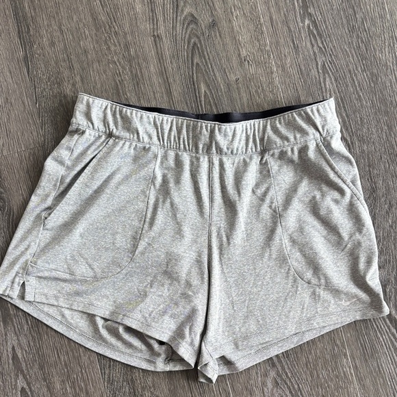 Nike Pants - SzM woman’s  Nike Dri-Fit light/dark grey micro stripe shorts VGUC